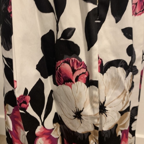 White House Black Market Magenta Floral Princess Rockabilly Dress Women's Size 2 - Picture 11 of 14